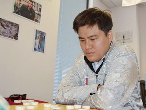 sư phụ lại lý huynh